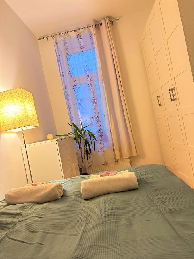 Ferienwohnung Cosy & Quiet In 17Th District Wien Exterior foto
